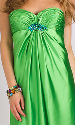 зеленое платье в пол